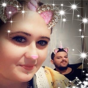 Meet your Posher, Cristal